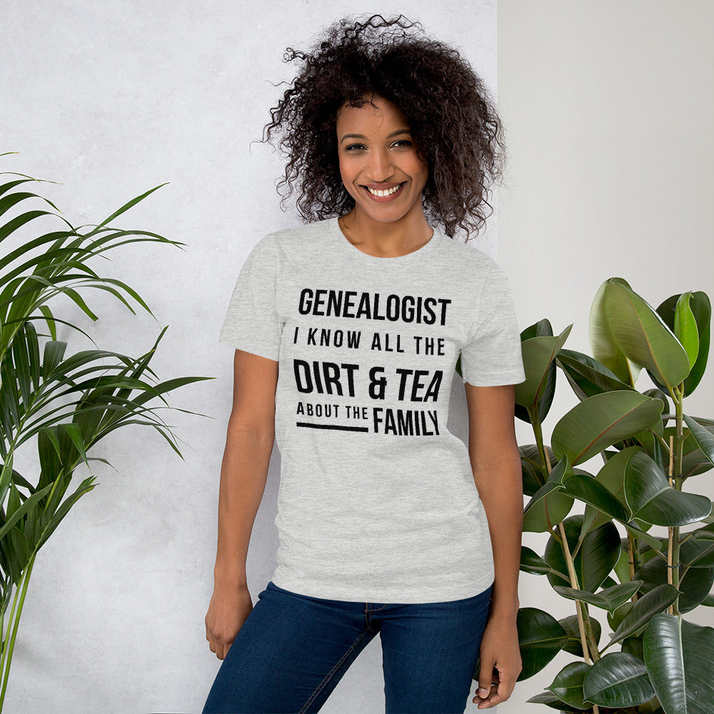 Genealogist Unisex T-Shirt - That Family Reunion Chick