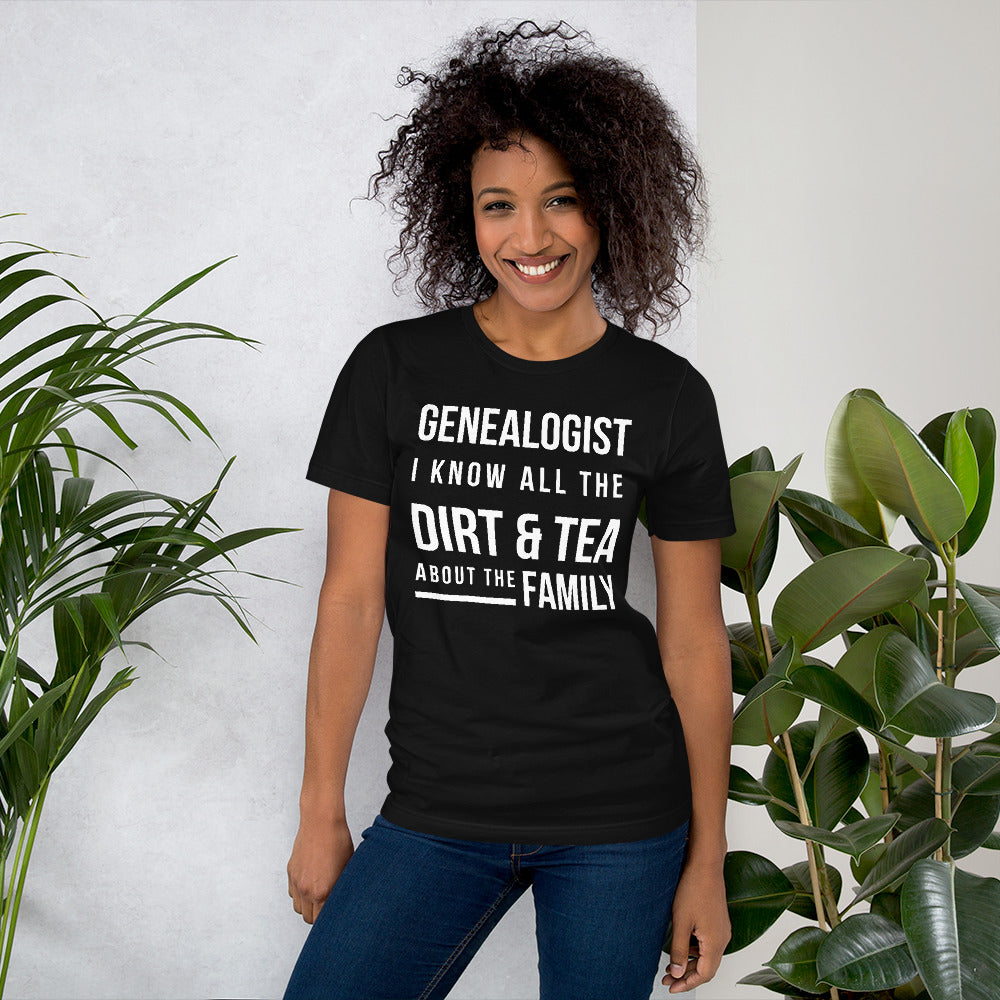 Genealogist Unisex T-Shirt - That Family Reunion Chick