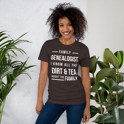 Family Genealogist Unisex T-Shirt - That Family Reunion Chick