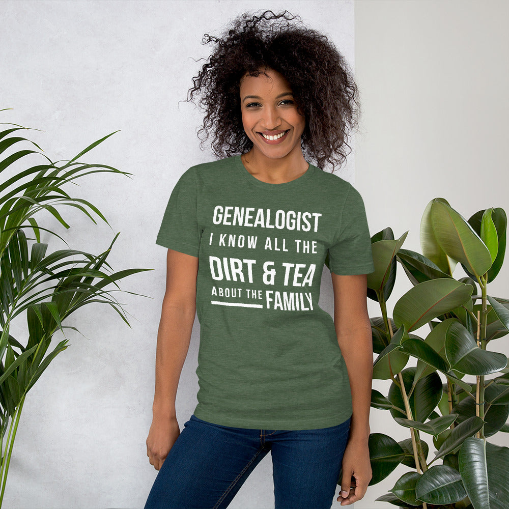 Genealogist Unisex T-Shirt - That Family Reunion Chick