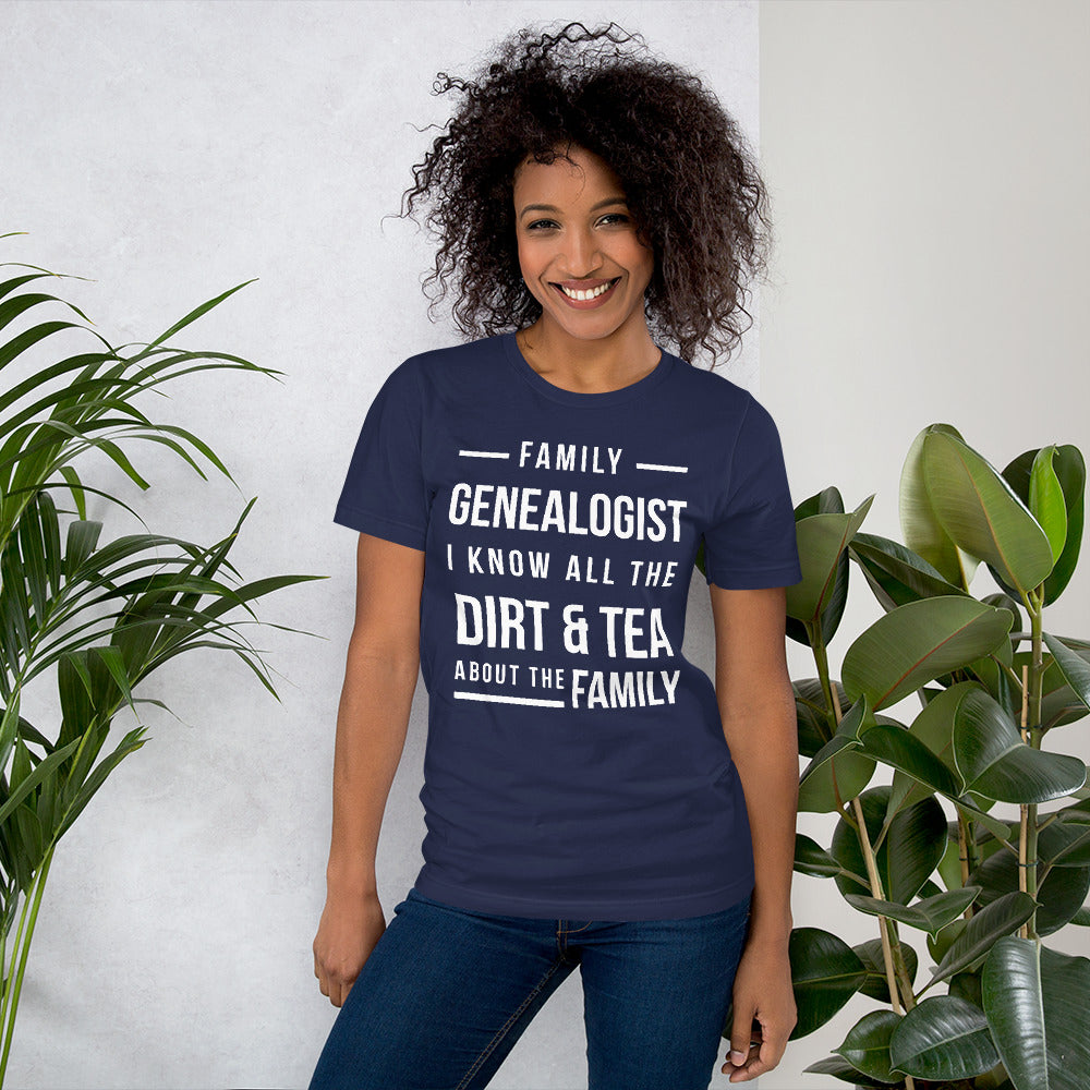 Family Genealogist Unisex T-Shirt - That Family Reunion Chick