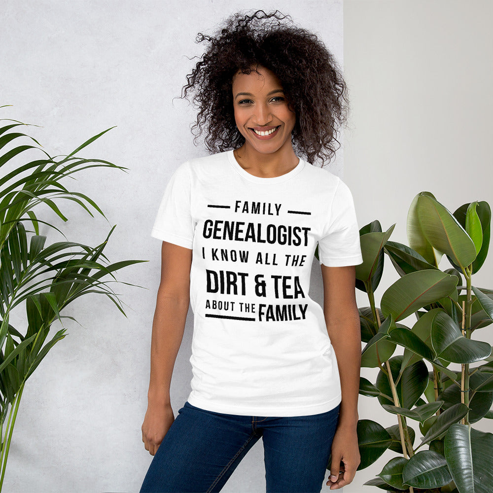 Family Genealogist Unisex T-Shirt - That Family Reunion Chick